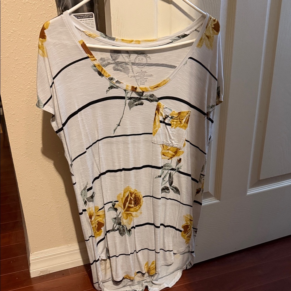 Forever 21 Yellow Floral Striped Tee